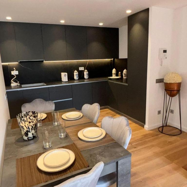 chalet barcelona - One-Bedroom House - 13