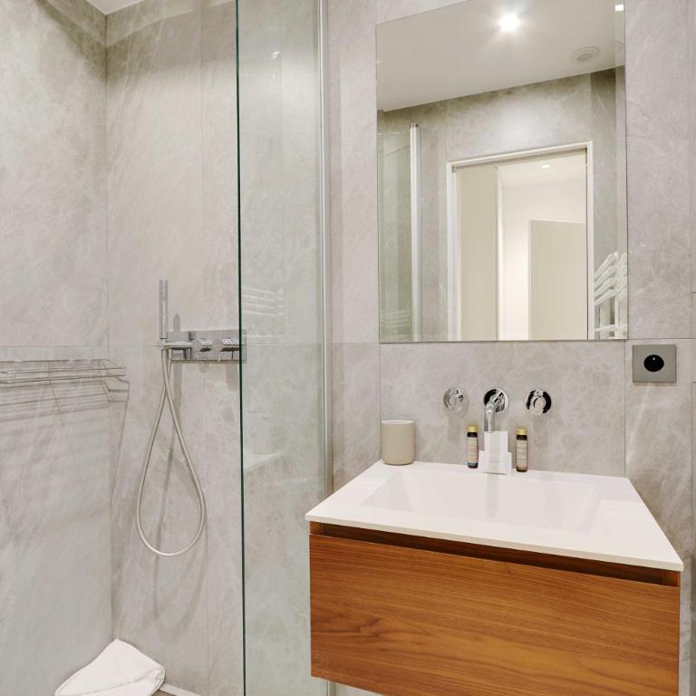 Passy - Eiffel Tower - Amazing 2BR with garden - Appartement 2 Chambres - 27