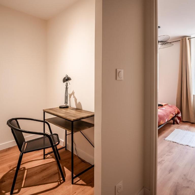 Chaleureux appartement, centre ville - Deluxe Apartment mit Balkon und 2 Schlafzimmern - 12