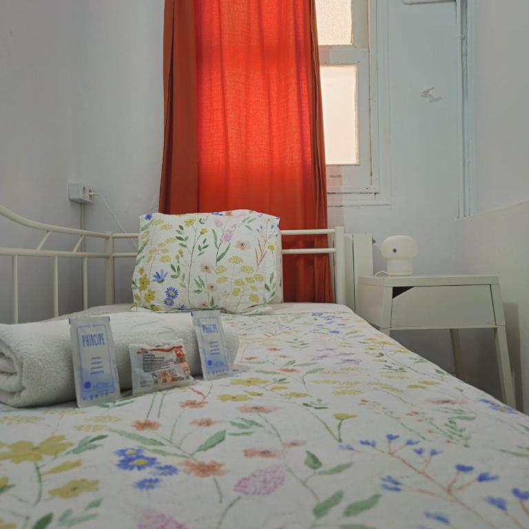 YOUTH HOSTEL - Central and Basic Drassanes - Habitación Individual con baño - 8