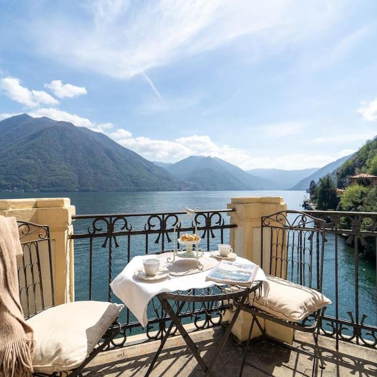 Storica Villa sul Lago di Como con darsena privata - Appartamento - 13