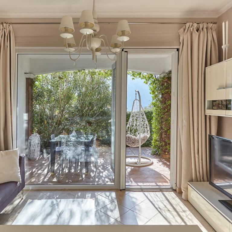 Cozy Apartment with Garden - Apartman sa 2 Spavaće Sobe - 8