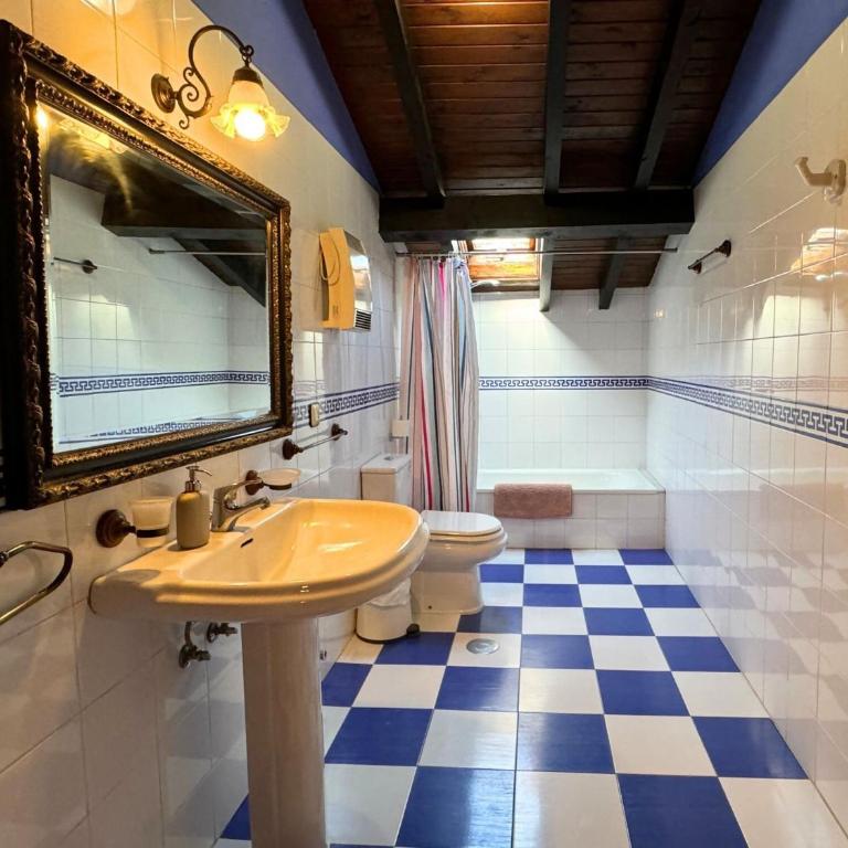 Casa Lula 1 Pendueles LLanes AR-685-AS - Three-Bedroom House - 18