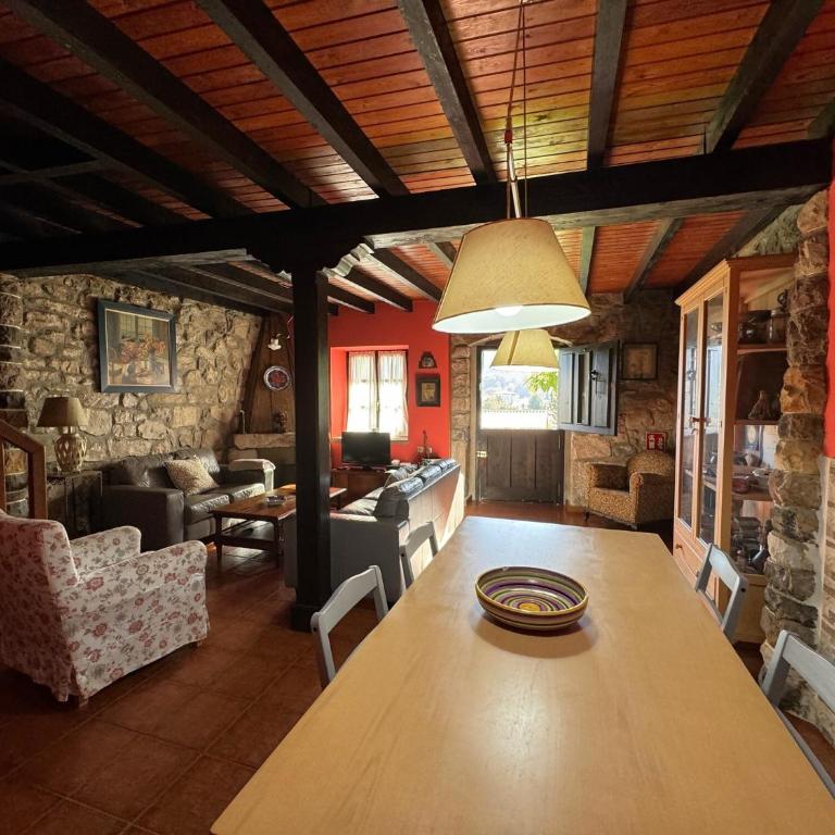 Casa Lula 1 Pendueles LLanes AR-685-AS - Three-Bedroom House - 31