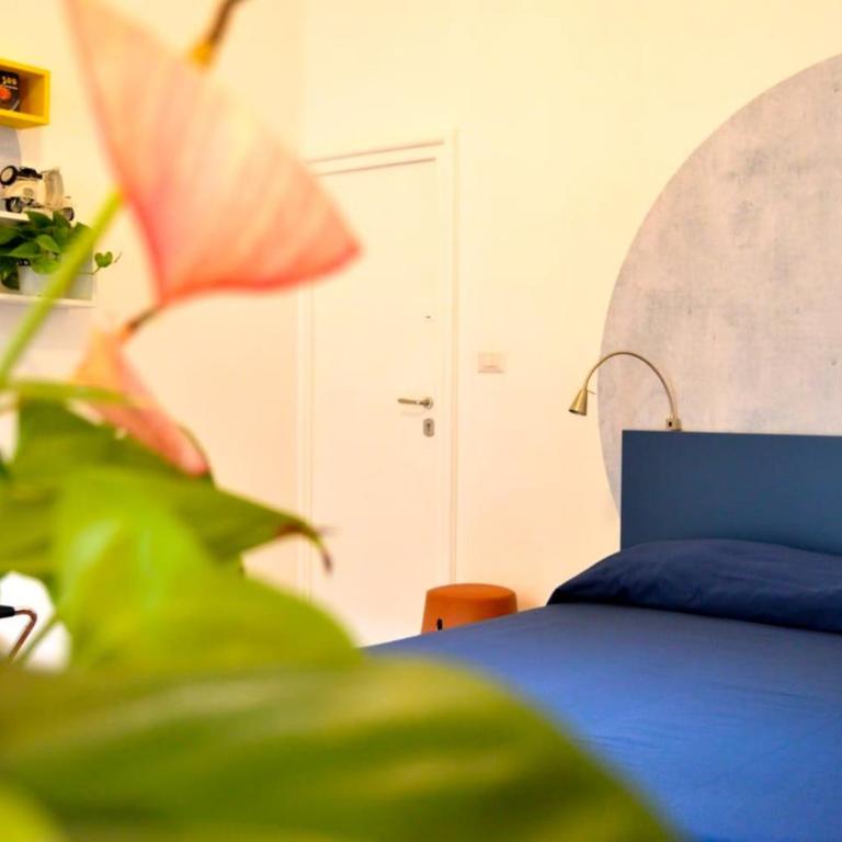 Il Fòllaro - Vomero - Camera Matrimoniale con Bagno Privato Esterno - 2