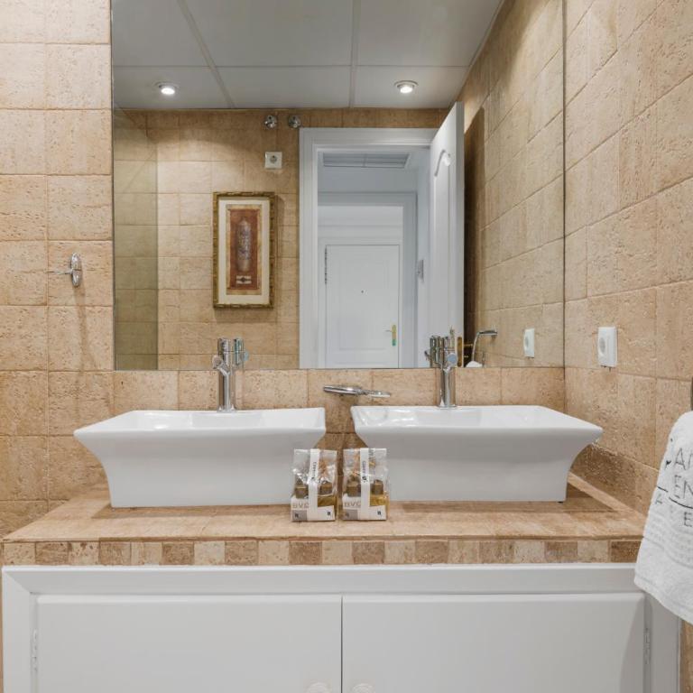 2 bedroom apartment in Medina Garden - Two-Bedroom Apartment - 18