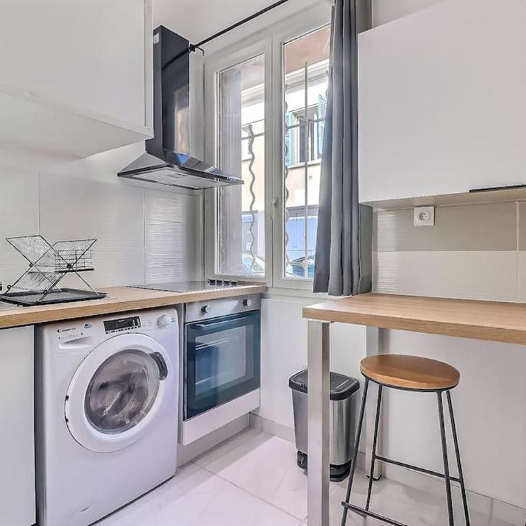 Studio confortable très proche du Centre de Nîmes - Appartamento con 1 Camera da Letto - 7