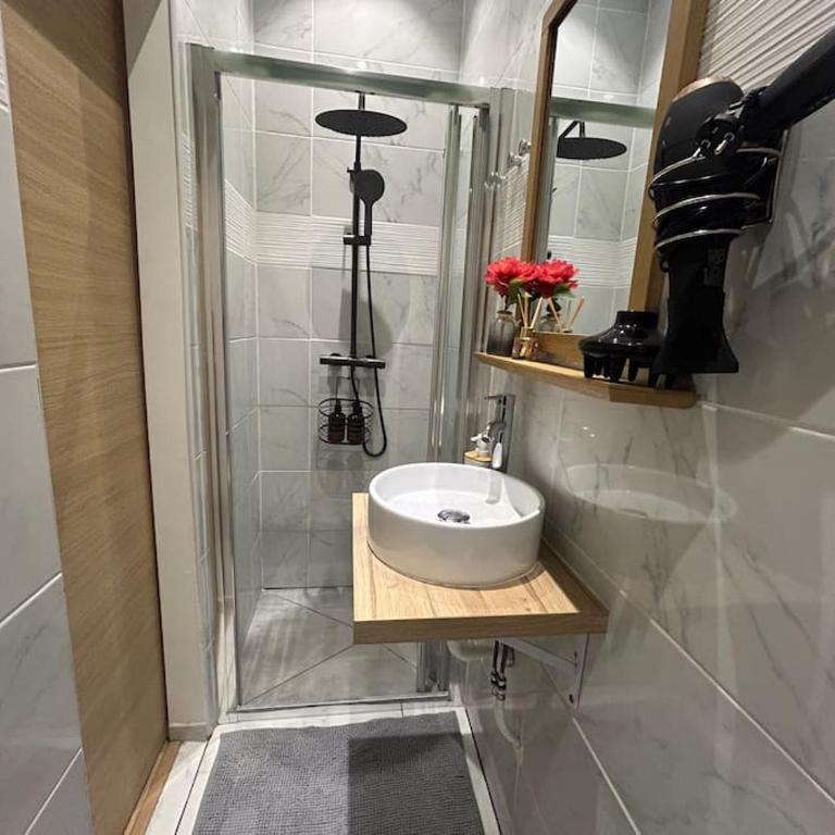 Studio confortable très proche du Centre de Nîmes - Appartamento con 1 Camera da Letto - 19