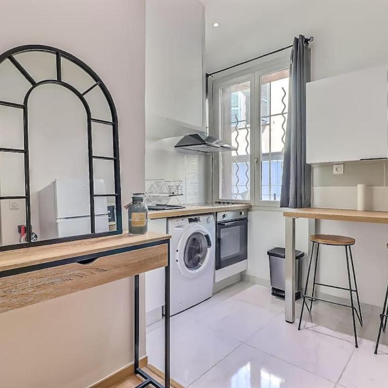 Studio confortable très proche du Centre de Nîmes - Appartamento con 1 Camera da Letto - 20