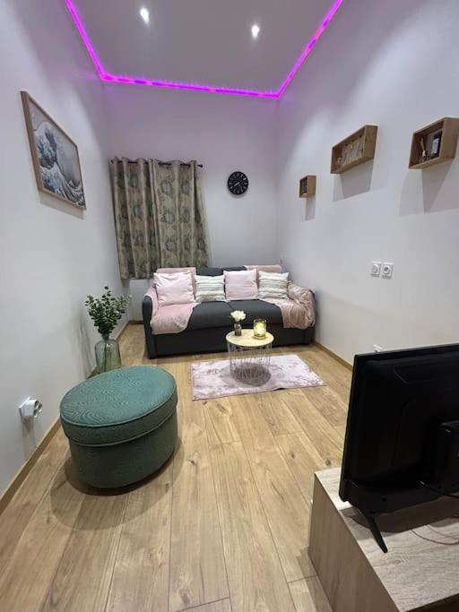Studio confortable très proche du Centre de Nîmes - Appartamento con 1 Camera da Letto - 23
