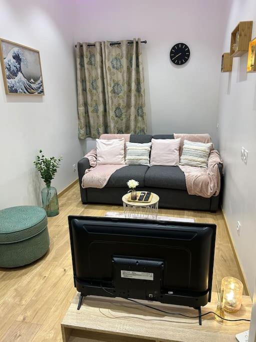 Studio confortable très proche du Centre de Nîmes - Appartamento con 1 Camera da Letto - 39
