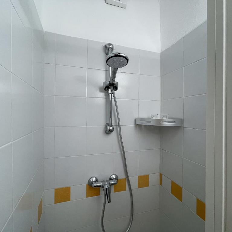 Roncati 7 center town studio apartments - Monolocale - 14