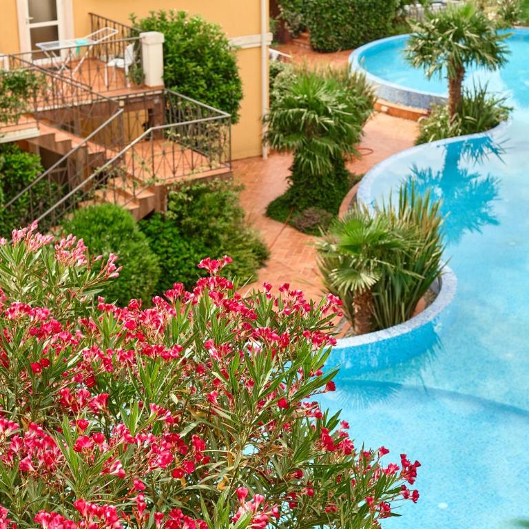 Cozy Apartment with Garden - Apartman sa 2 Spavaće Sobe - 32