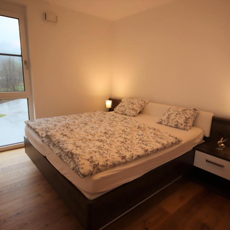 Blick auf Salzburg City - One-Bedroom Apartment - 4
