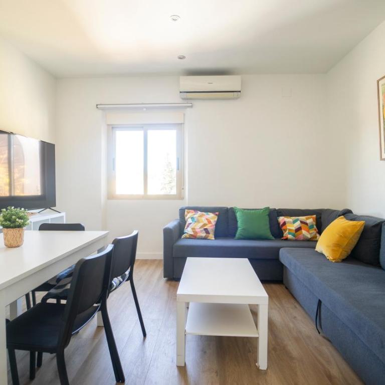 Apartamento Alborea 2 - Three-Bedroom Apartment - 1