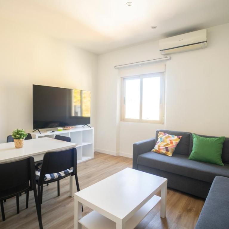 Apartamento Alborea 2 - Three-Bedroom Apartment - 7