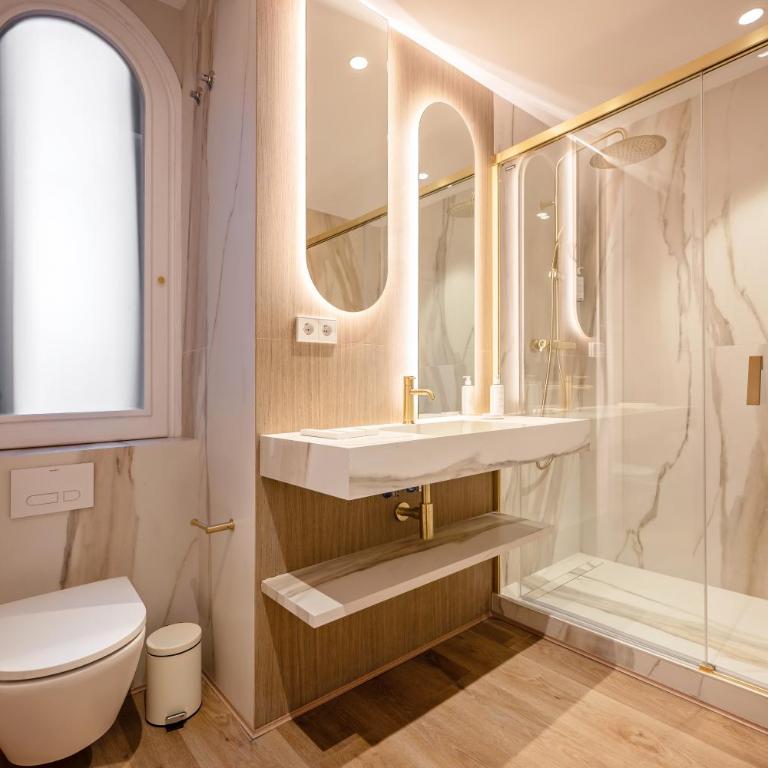 The Diagonal Suites by Sweett - Four-Bedroom Apartment with Balcony - 15