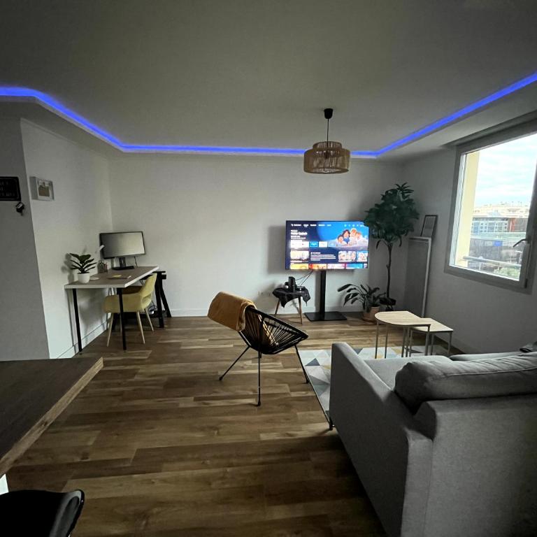 Le Félicità- T2 - Parking - Piscine - Appartement 1 Chambre - Vue sur Jardin - 12