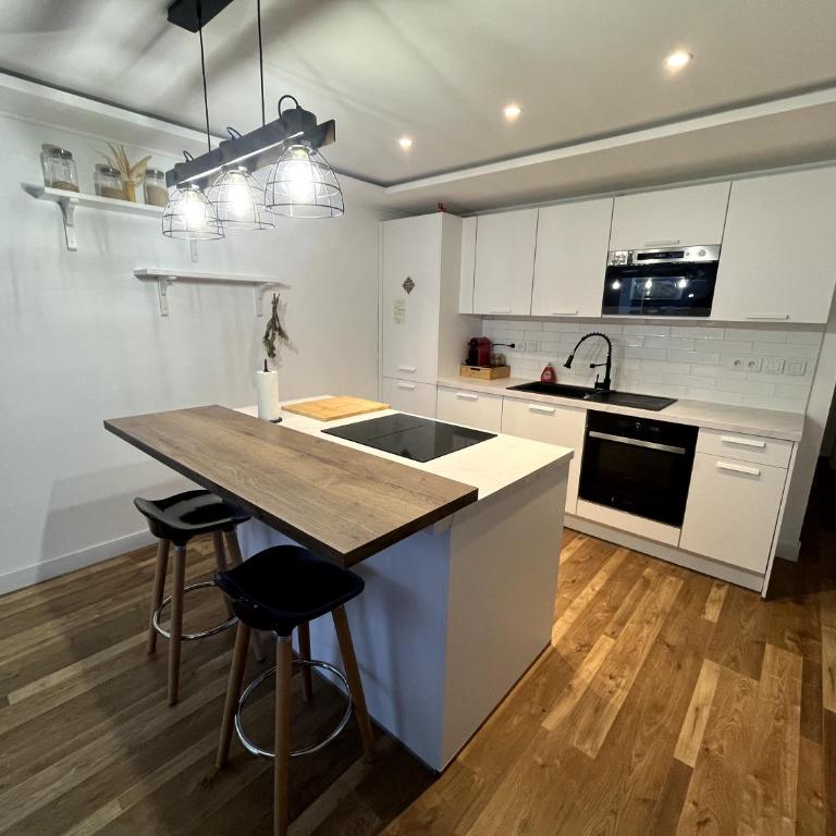 Le Félicità- T2 - Parking - Piscine - Appartement 1 Chambre - Vue sur Jardin - 24