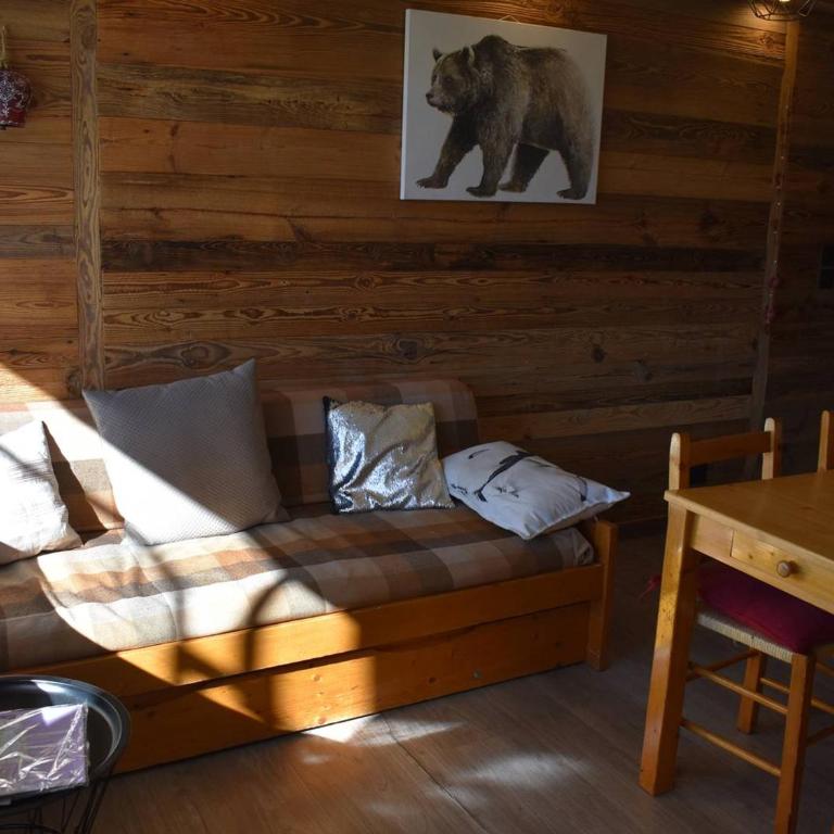 Charmant T2 Cabine Style Chalet, exposé Sud, proche centre et télécabines - Appartement 1 Chambre - 10