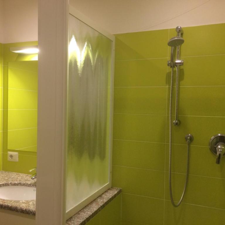 Appartamenti Girasole - Appartamento con 2 Camere da Letto (4 Adulti) - 9