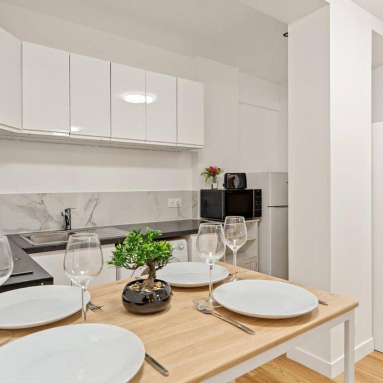 Perfect Emplacement Paris - Metro 1 min - Tour Eiffel 10min - Netflix - Apartamento de 1 dormitorio - 10