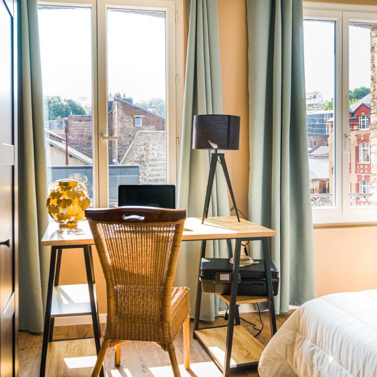CENTRE VILLE, plusieurs appartements rénovés lumineux dans meme immeuble - Appartement 3 Chambres - 7