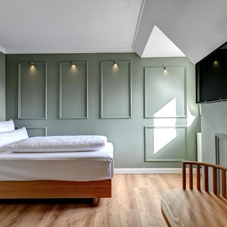 Hotel Uhland - Einzelzimmer - 2