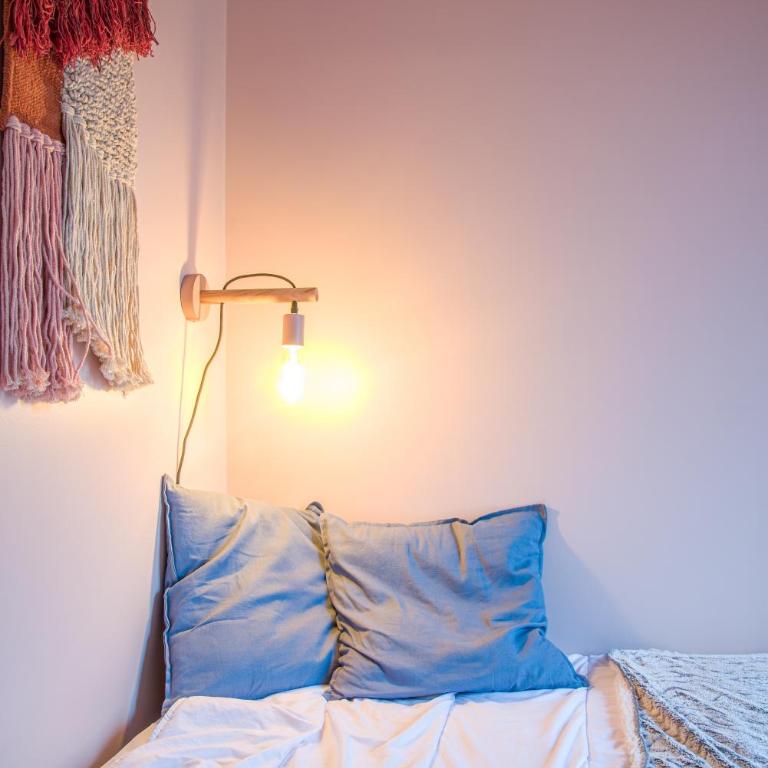 CENTRE VILLE, plusieurs appartements rénovés lumineux dans meme immeuble - Appartement 3 Chambres - 27