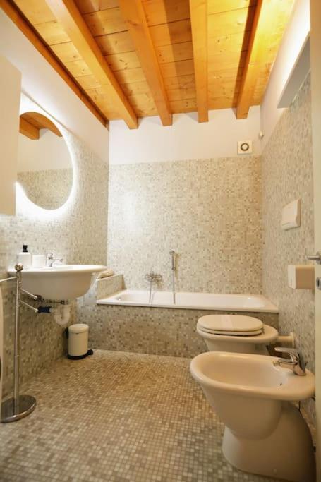Dimora Leon Bianco - eleganza e centralità - Appartamento Deluxe con 1 Camera da Letto e Vista Città - 9