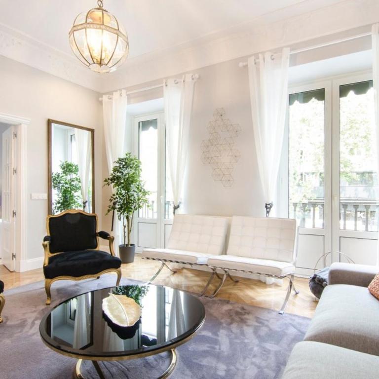 Stunning Stylish 4BD 3BTH - City Center-Atocha - Apartment - 2