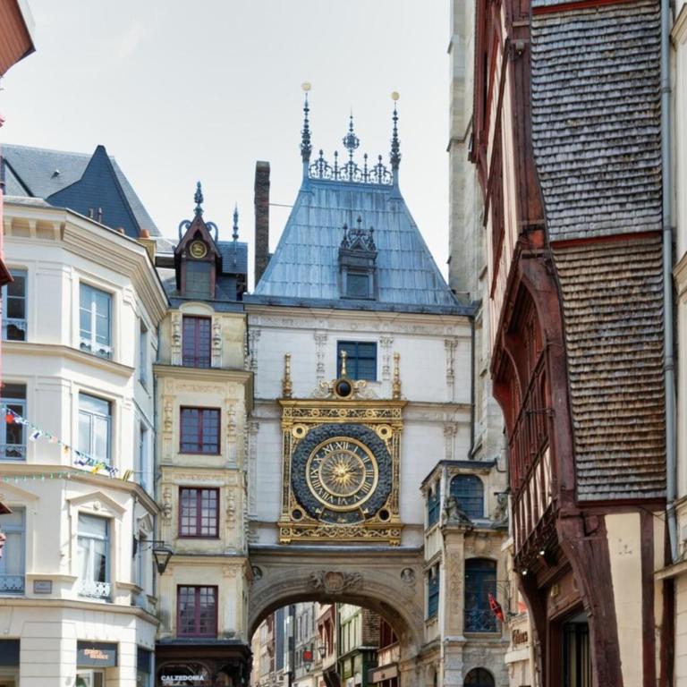 Carlos logement au pied du Gros Horloge ! - Appartement 2 Chambres - 23