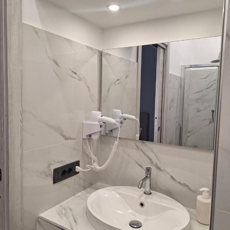 Casa vacanze al teatro - One-Bedroom House - 28