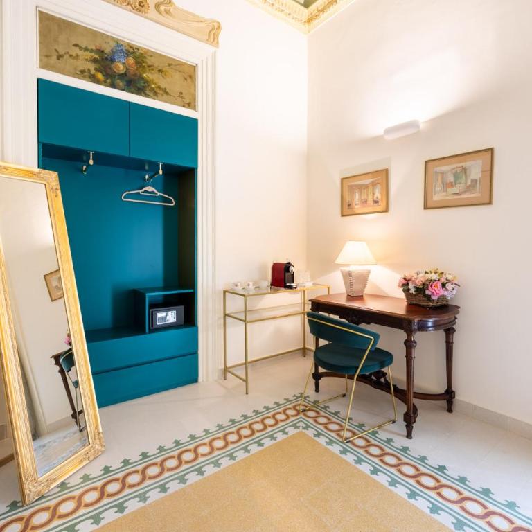 Palazzo Genuardi - charming rooms - - Family Suite with Balcony - 14