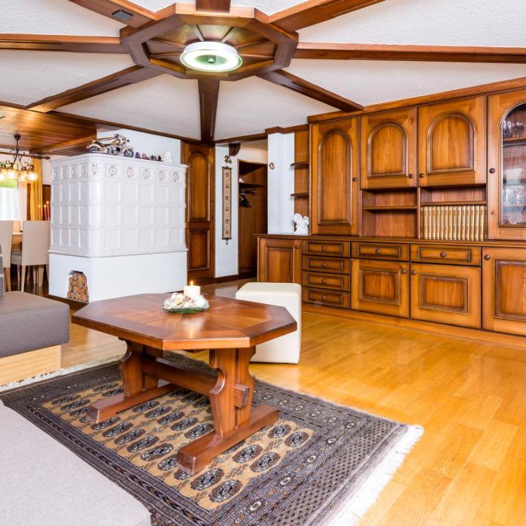 Chalet Alpenrösli - Deluxe Apartment mit 4 Schlafzimmern - 15