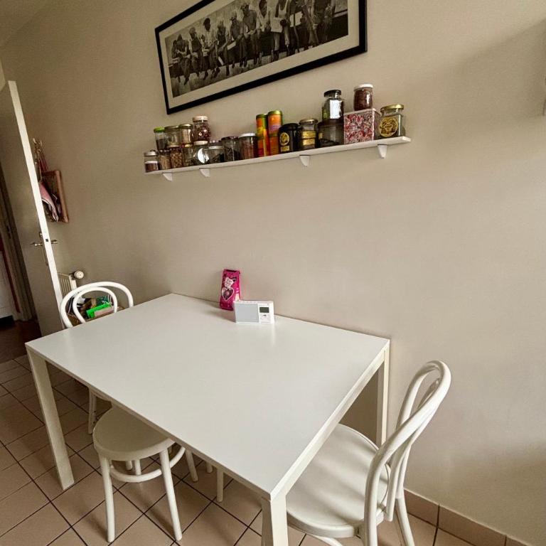 Chambre calme et lumineuse en plein coeur de Paris - Chambre Double - 13