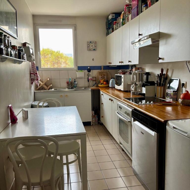 Chambre calme et lumineuse en plein coeur de Paris - Chambre Double - 10