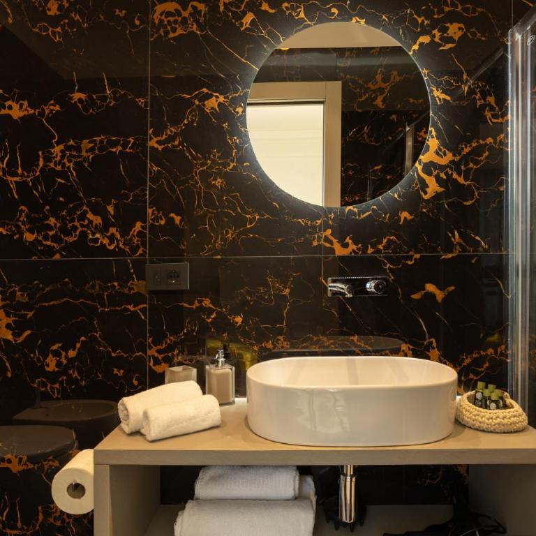 Boemì smart suites - Superior Queen Room - 13