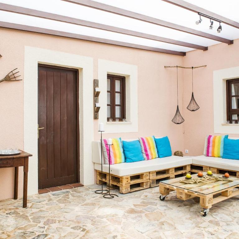 YourHouse Sa Vinyeta Vinedo Villa - Villa - 21