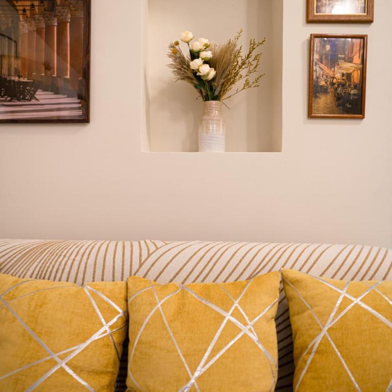 La Corte Del Borgo - Two-Bedroom Apartment - 14