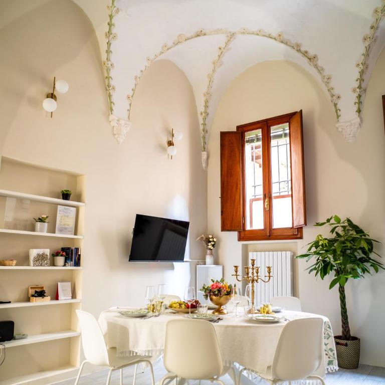 La Corte Del Borgo - Two-Bedroom Apartment - 1