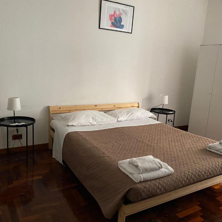 MARIANO APARTMENT Palermo - Double Room with Private Bathroom - 2