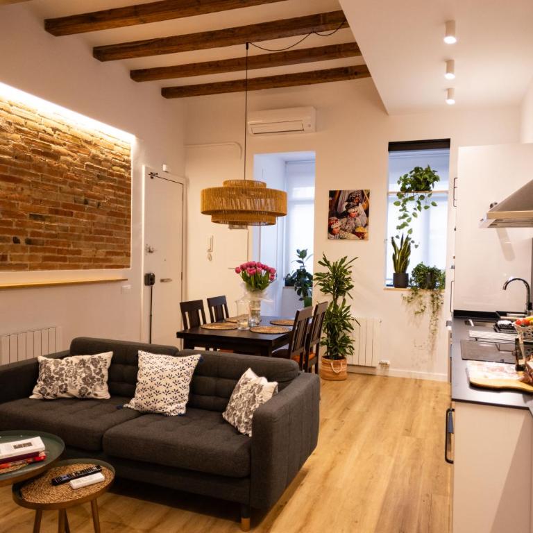Poble Sec Charming Apartment - Apartment with Balcony - 11