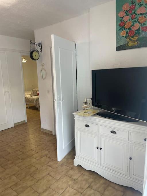 Maison 2 P- Peymeinade lotissement avec Piscine - Villa 1 Chambre - 34