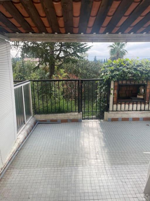 Maison 2 P- Peymeinade lotissement avec Piscine - Villa 1 Chambre - 36