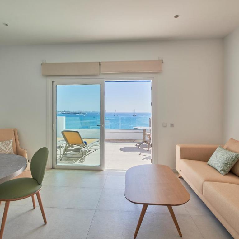 Blancazul Deluxe Casa Domingo - One-Bedroom Apartment with Balcony and Sea View - 11