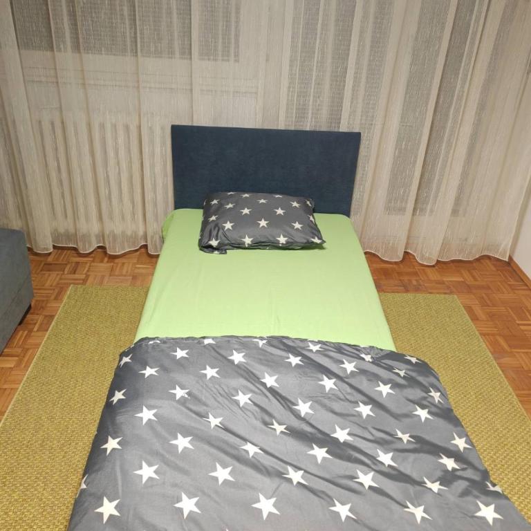 NEW BELGRADE Lovely three bedroom apartment - Apartman sa 2 Spavaće Sobe - 31