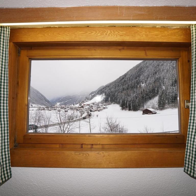 Haus Ruetzbach - Apartment - auf 2 Etagen - 40