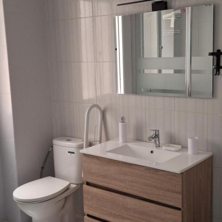 Casa de la abuela Soho - Three-Bedroom Apartment - 4