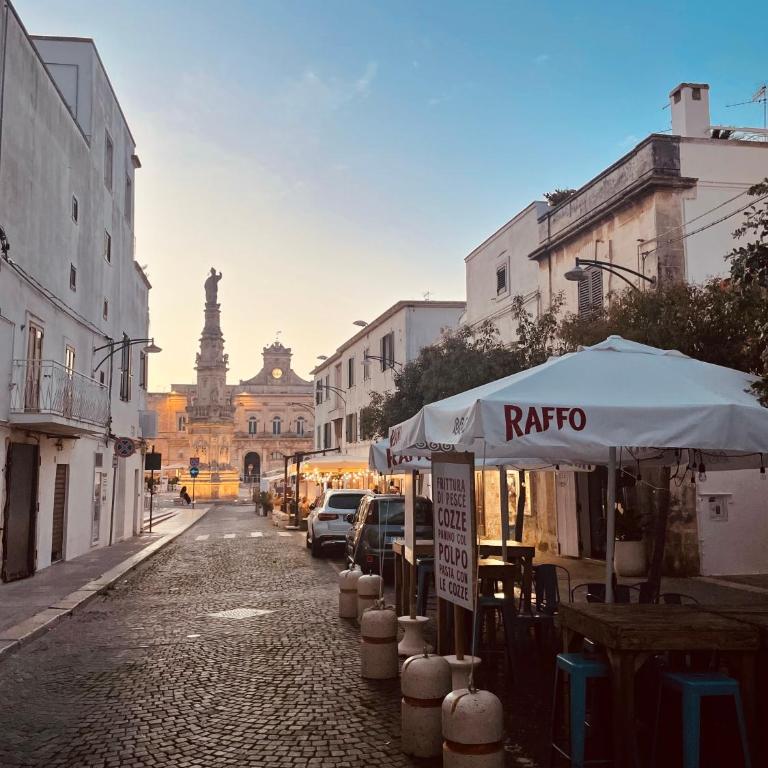 Historic Home with Large Rooftop Terrace in Heart of Ceglie - Casa con 1 Camera da Letto - 69